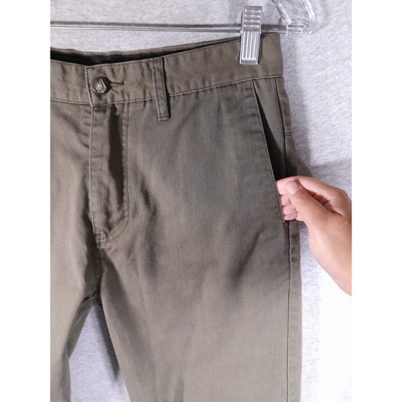 Volcom Olive Green Shorts‎ Casual Chino Style Flat Front Mens Size 30 - Picture 4 of 9